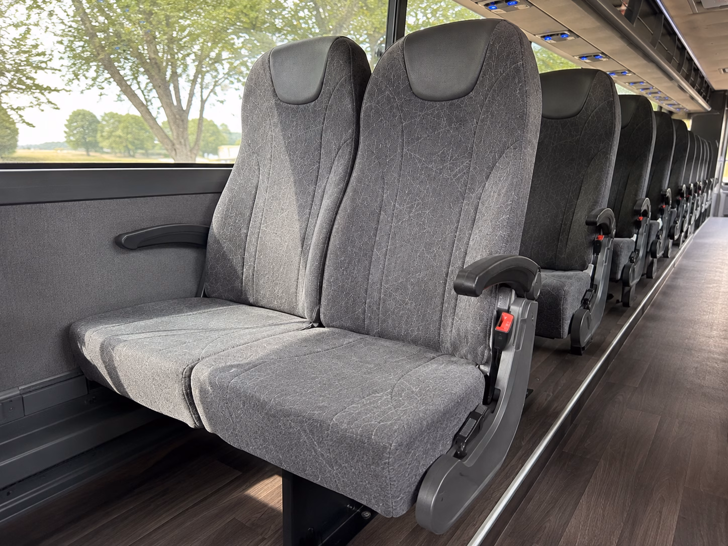 charter buses for wedding weekends between ontario and temecula wine country