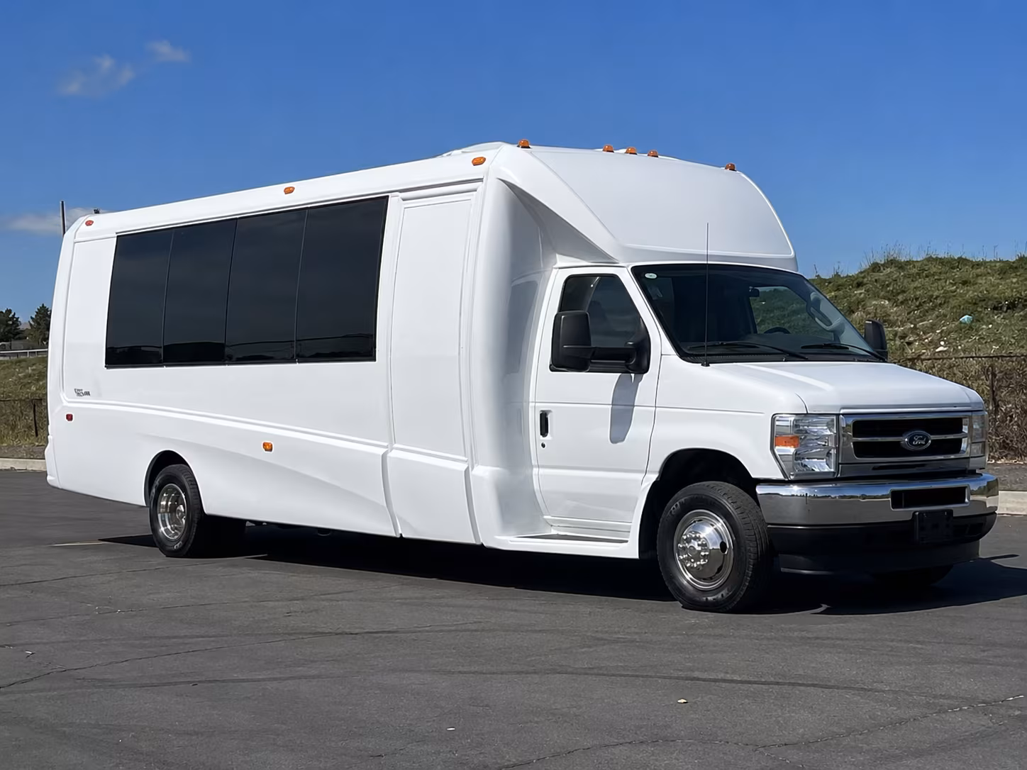 ontario bachelor bachelorette party bus rental