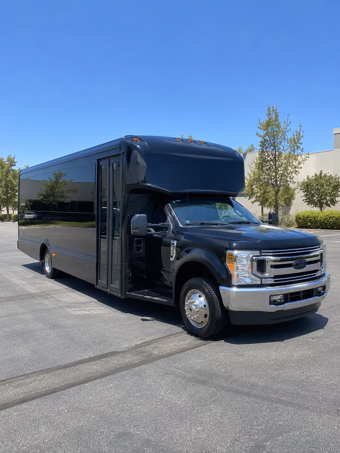 ontario quinceanera sweet 16 party bus rental