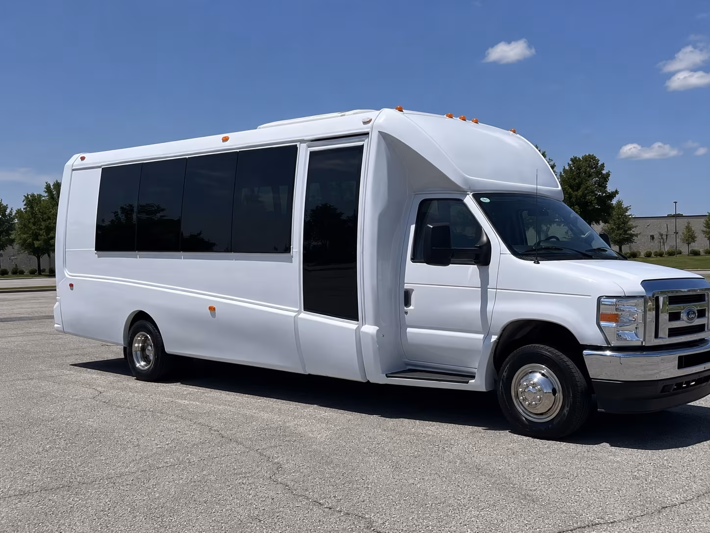 party buses for ontario and inland empire bachelor and bachelorette weekends